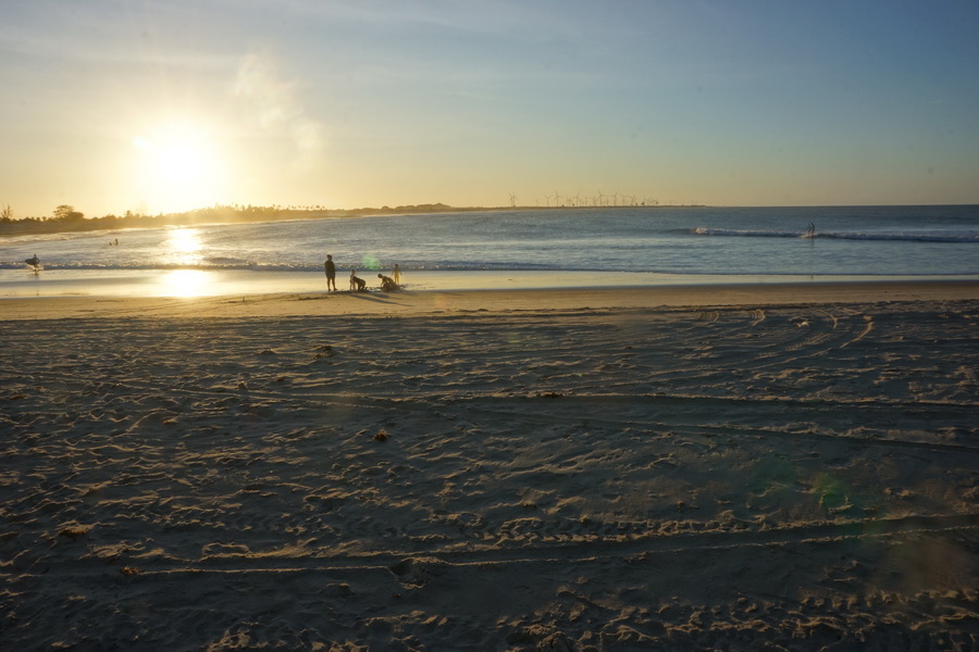 A praia ao entardecer novamente